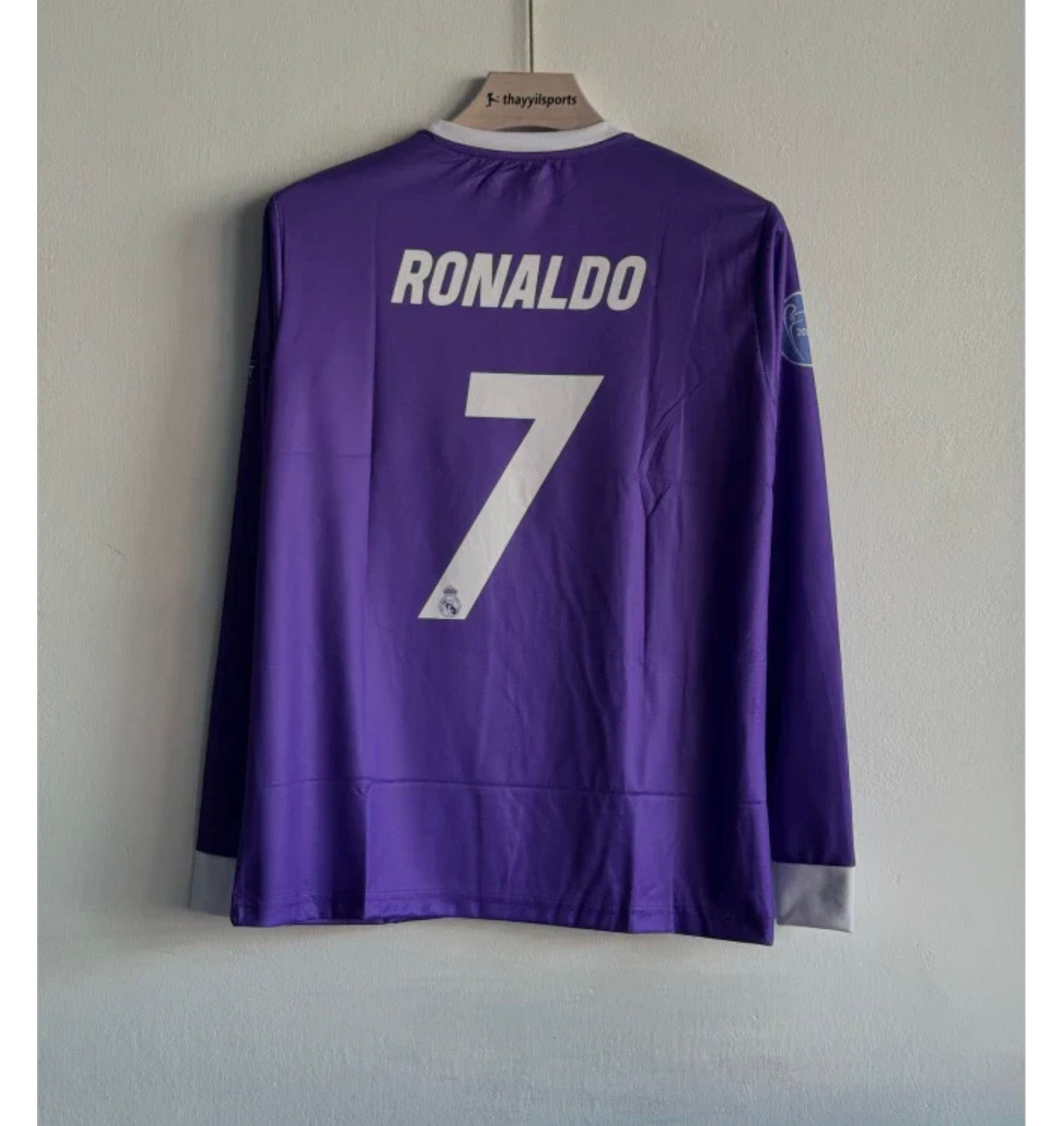 RealMadrid Full sleeves Ronaldo7 shirt